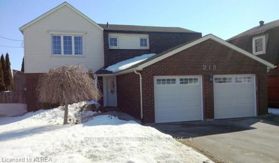 Detached House sold at 218 Angeline Street, Kawartha Lakes, Ontario, K9W 5E9 - Lindsay - MLS: X7109069