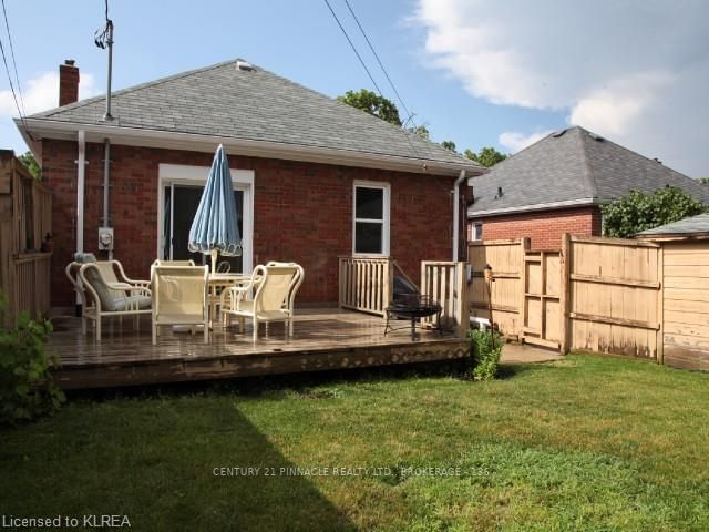 579 Mccannan Ave, Peterborough, K9J 4J7 | Image 3