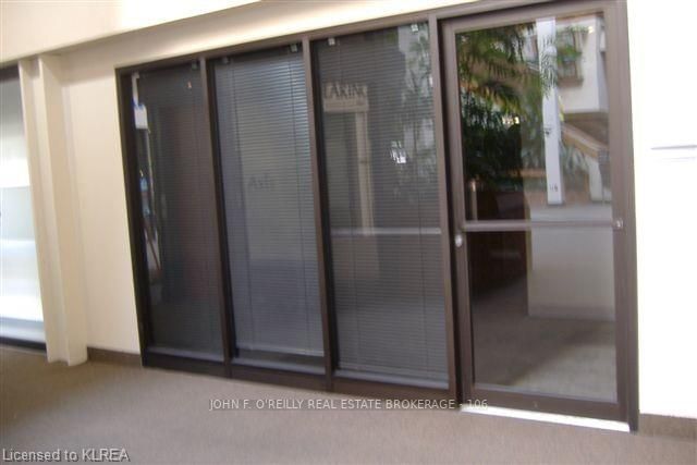 105 - 189 Kent St W, Kawartha Lakes, K9V 5G6 | Image 2