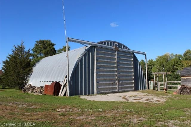 Listing Image 20