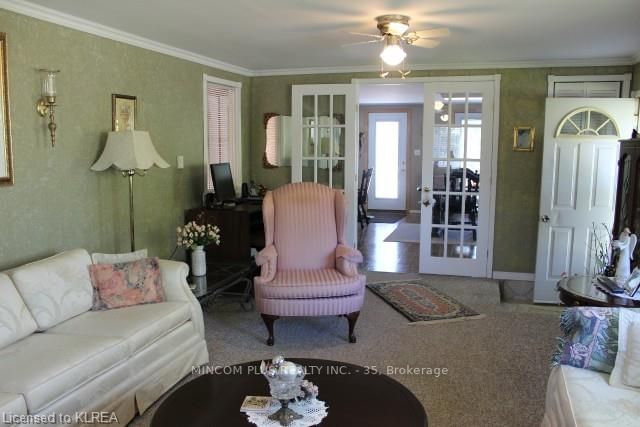 Listing Image 7