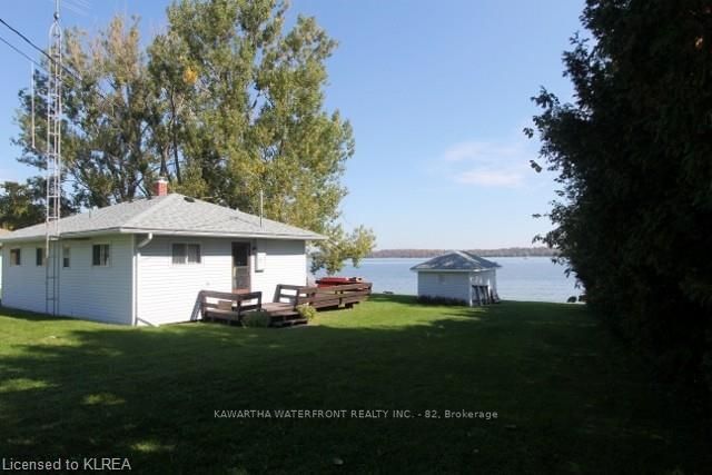 Listing Image 4