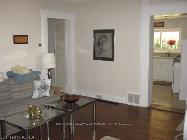 Listing Image 16