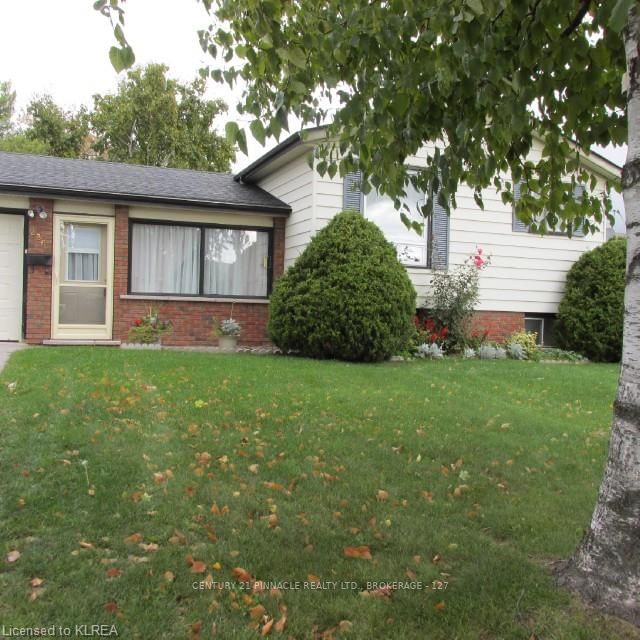 Listing Image 4