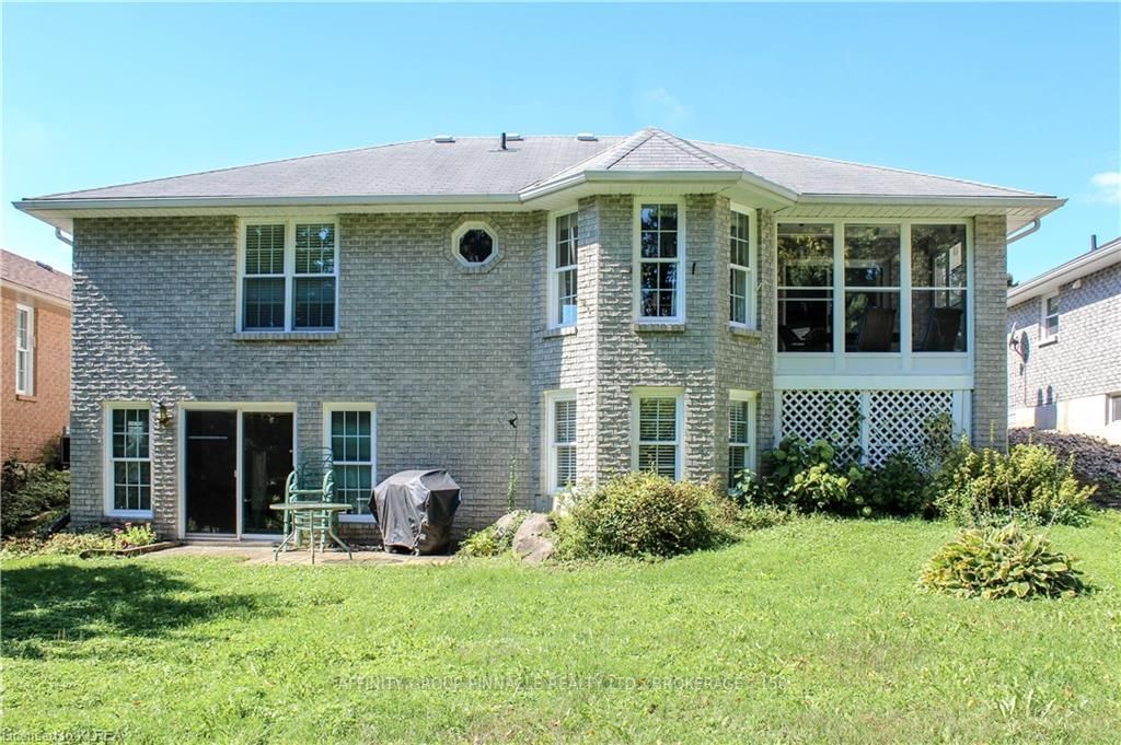 Listing Image 29
