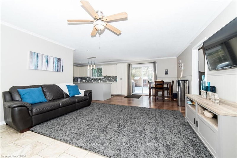 118 Stanley Rd, Kawartha Lakes, K0M 1B0 | Image 3