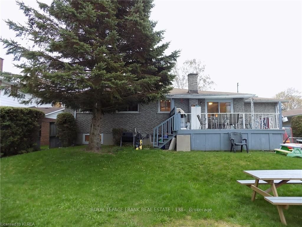 Listing Image 3