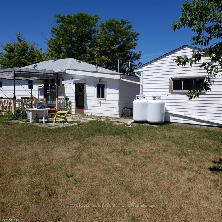 Listing Image 7
