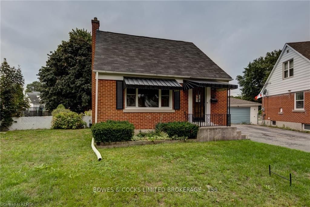 Listing photo 2