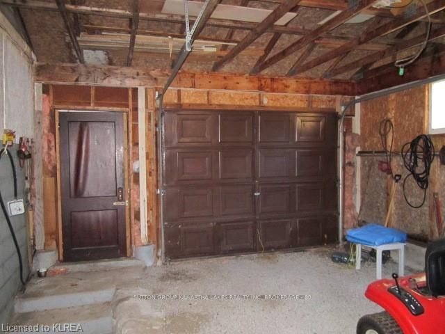 Listing Image 17