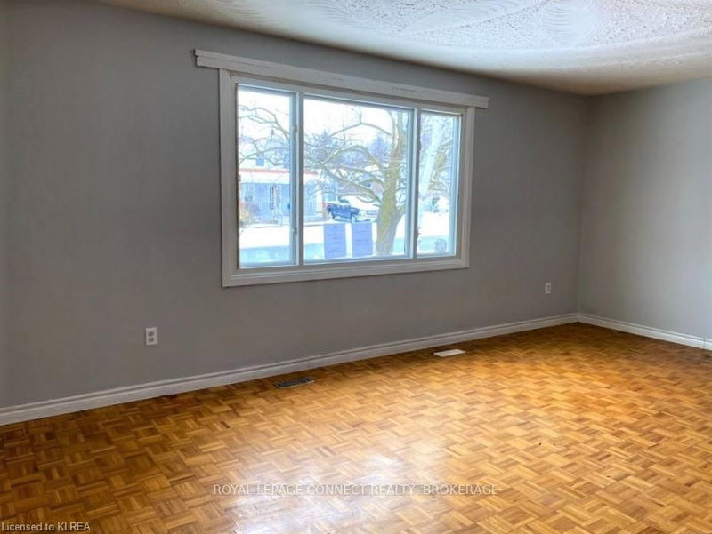 25 Riverview Rd, Kawartha Lakes, K9V 1B2 | Image 3