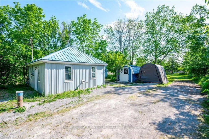 12 North St, Kawartha Lakes, K0M 1E0 | Image 3