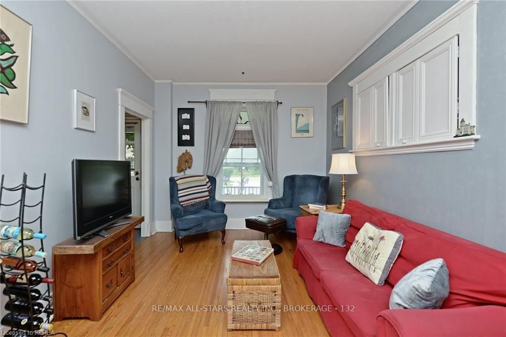 Listing Image 7