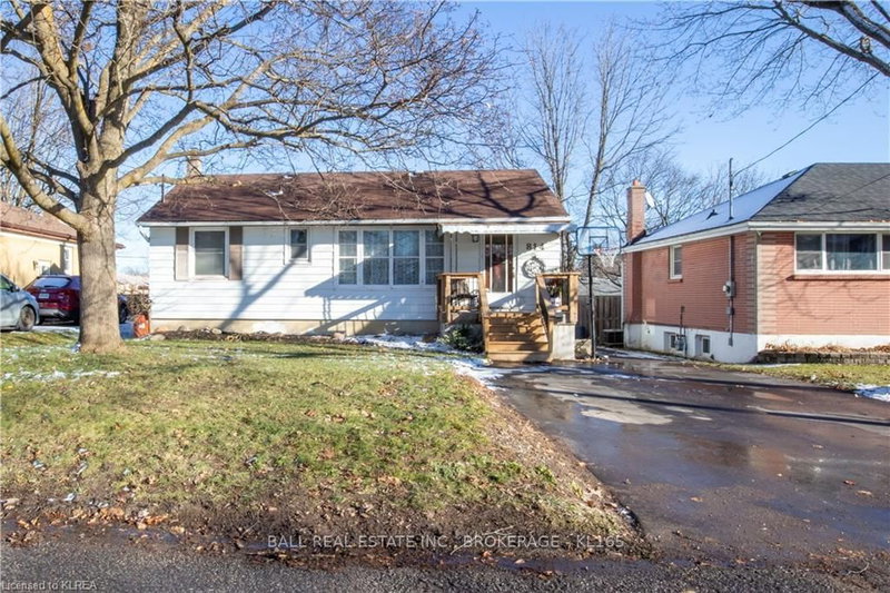 814 Downie St, Peterborough, K9H 4L3 | Image 2