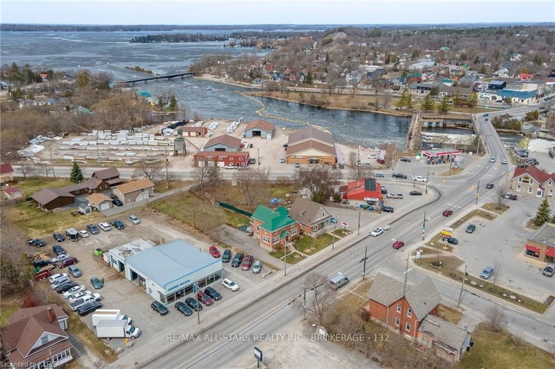 24 Lindsay St, Kawartha Lakes, K0M 1N0 | Image 3