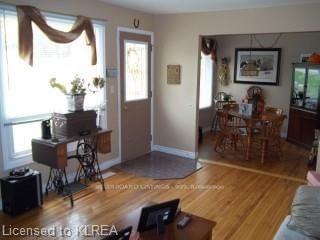 Listing Image 7
