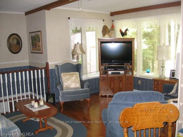 Listing Image 7