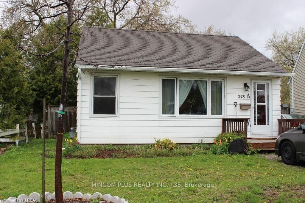Listing Image 1