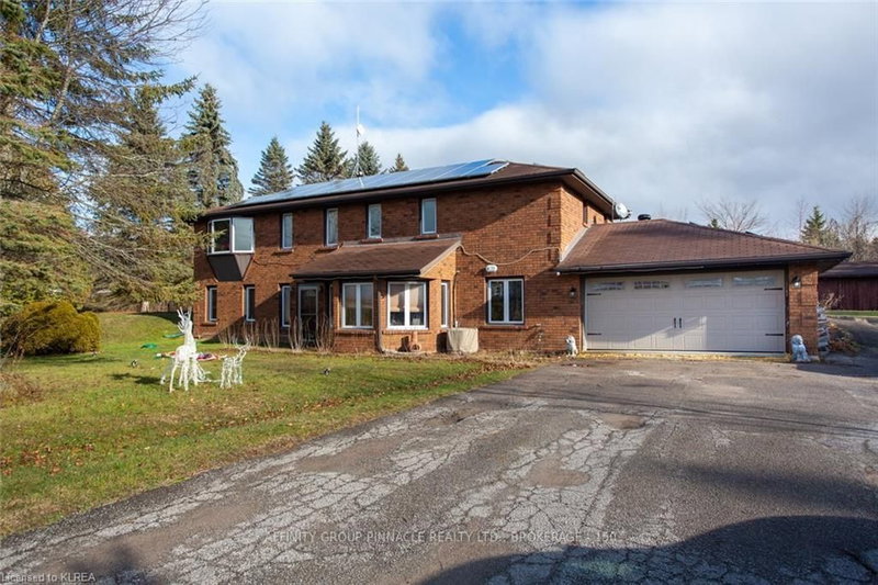 614 Kenstone Beach Rd, Kawartha Lakes, K0M 1A0 | Image 2