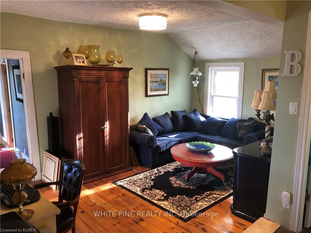 Listing Image 37