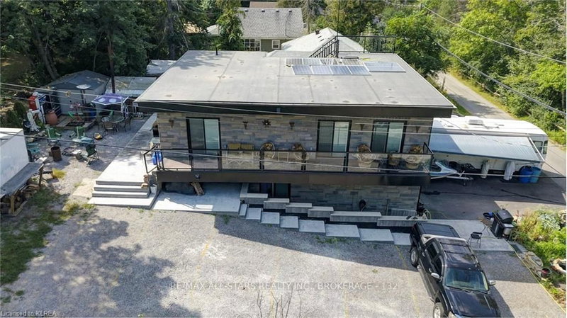 31 Silver Birch St, Kawartha Lakes, K0M 1L0 | Image 2