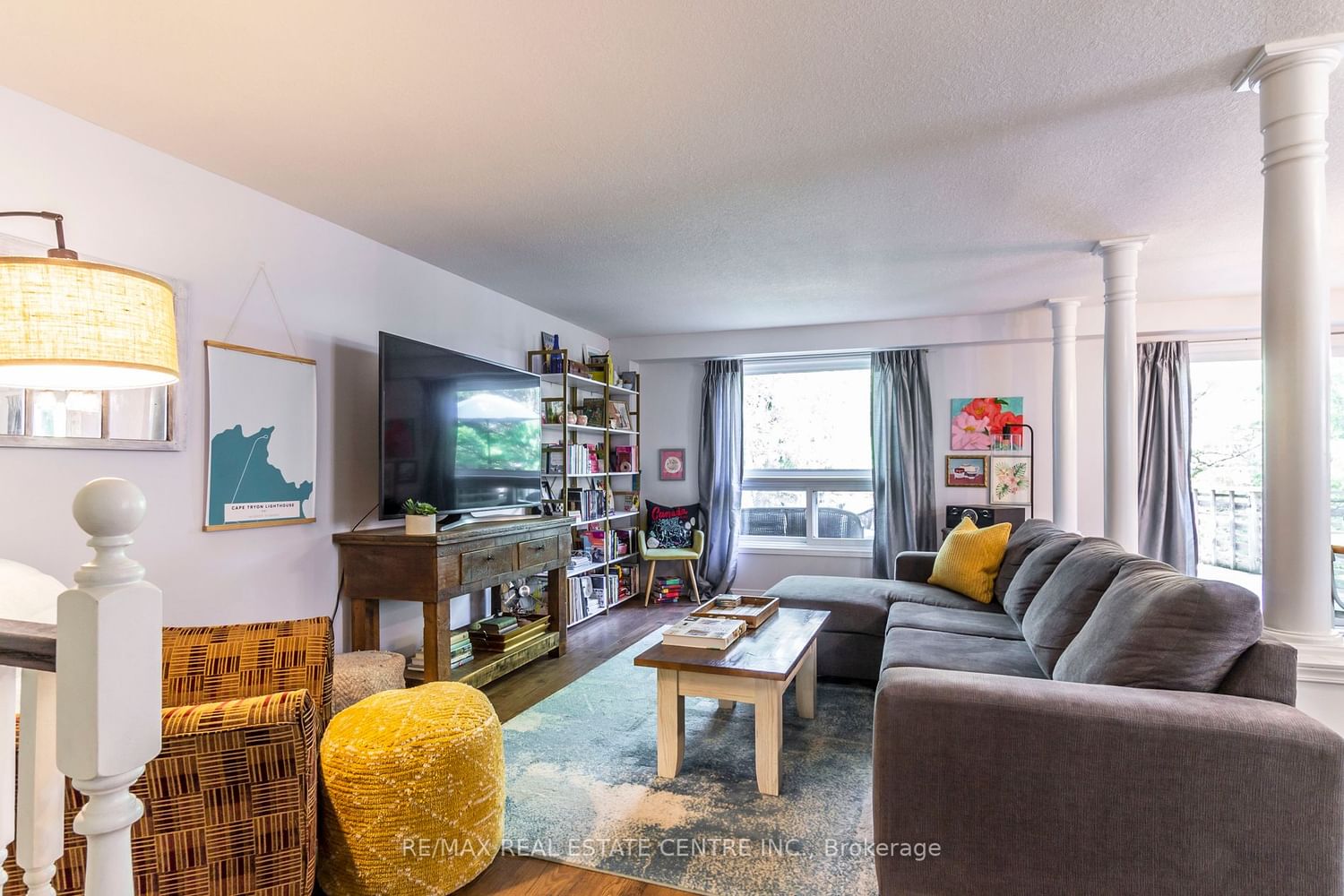 Listing Image 7