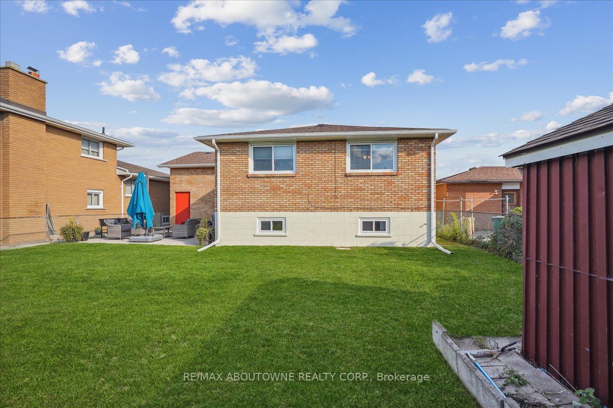 Listing Image 24