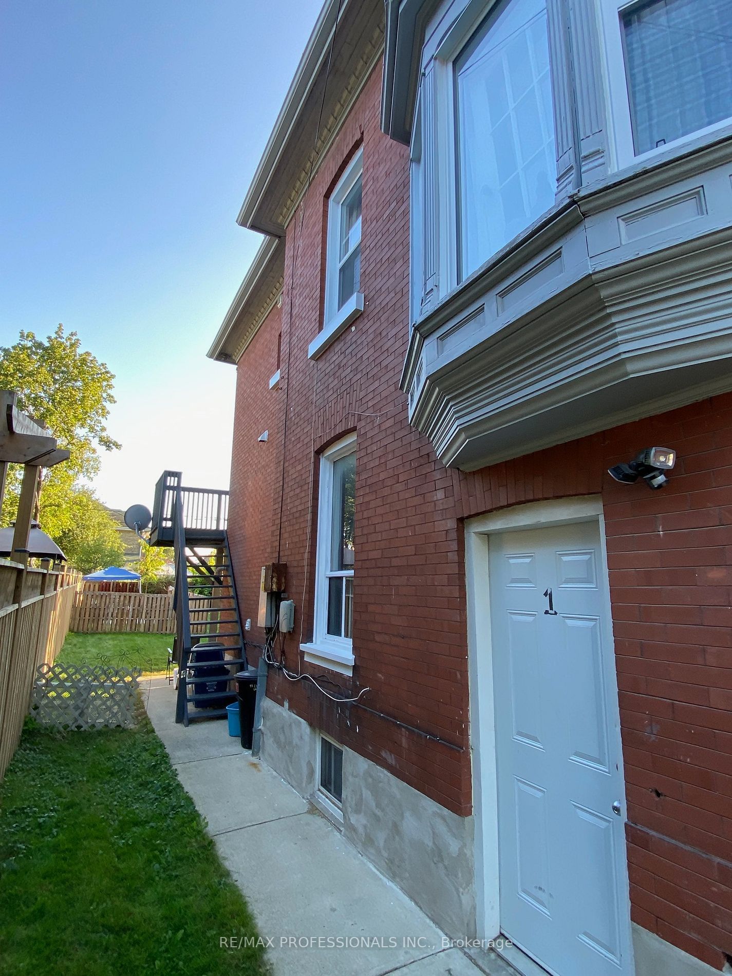 Listing Image 35
