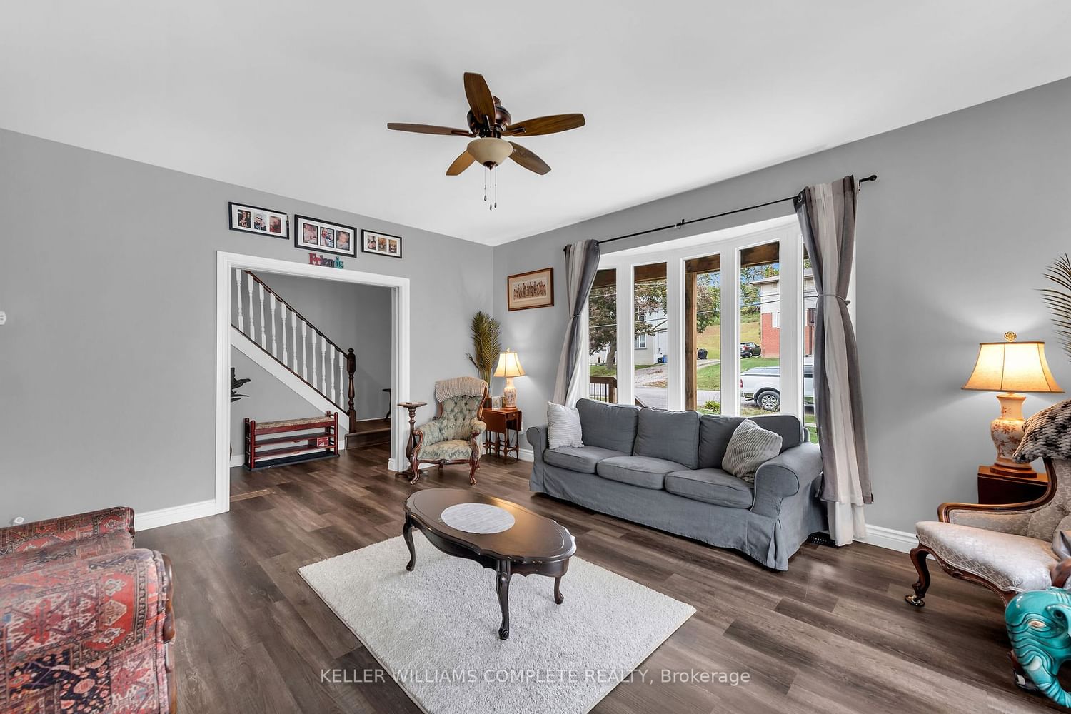 Listing Image 7