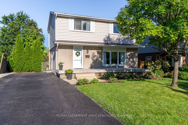 44 Elgar Avenue