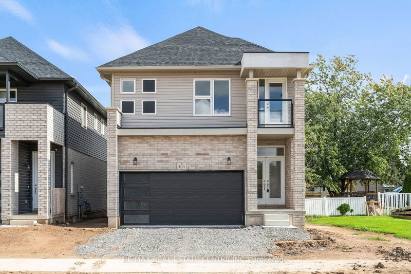 103 Mclaughlin St, Welland, L3B 0J9 | Image 2