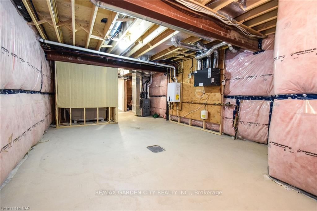 Listing Image 37