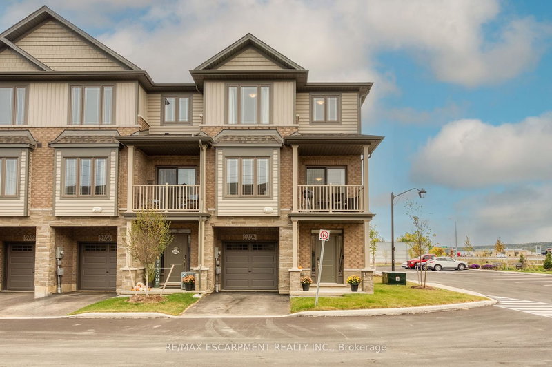 25 - 27 Rachel Dr, Hamilton, L8E 0K6 | Image 2