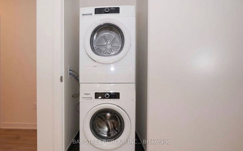 1409 - 212 King William St S, Hamilton, L8R 0A1 | Image 2