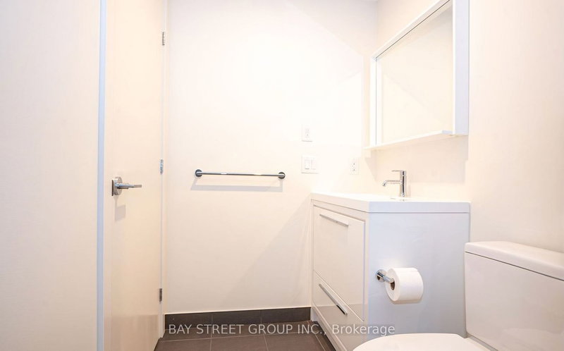 1409 - 212 King William St S, Hamilton, L8R 0A1 | Image 3