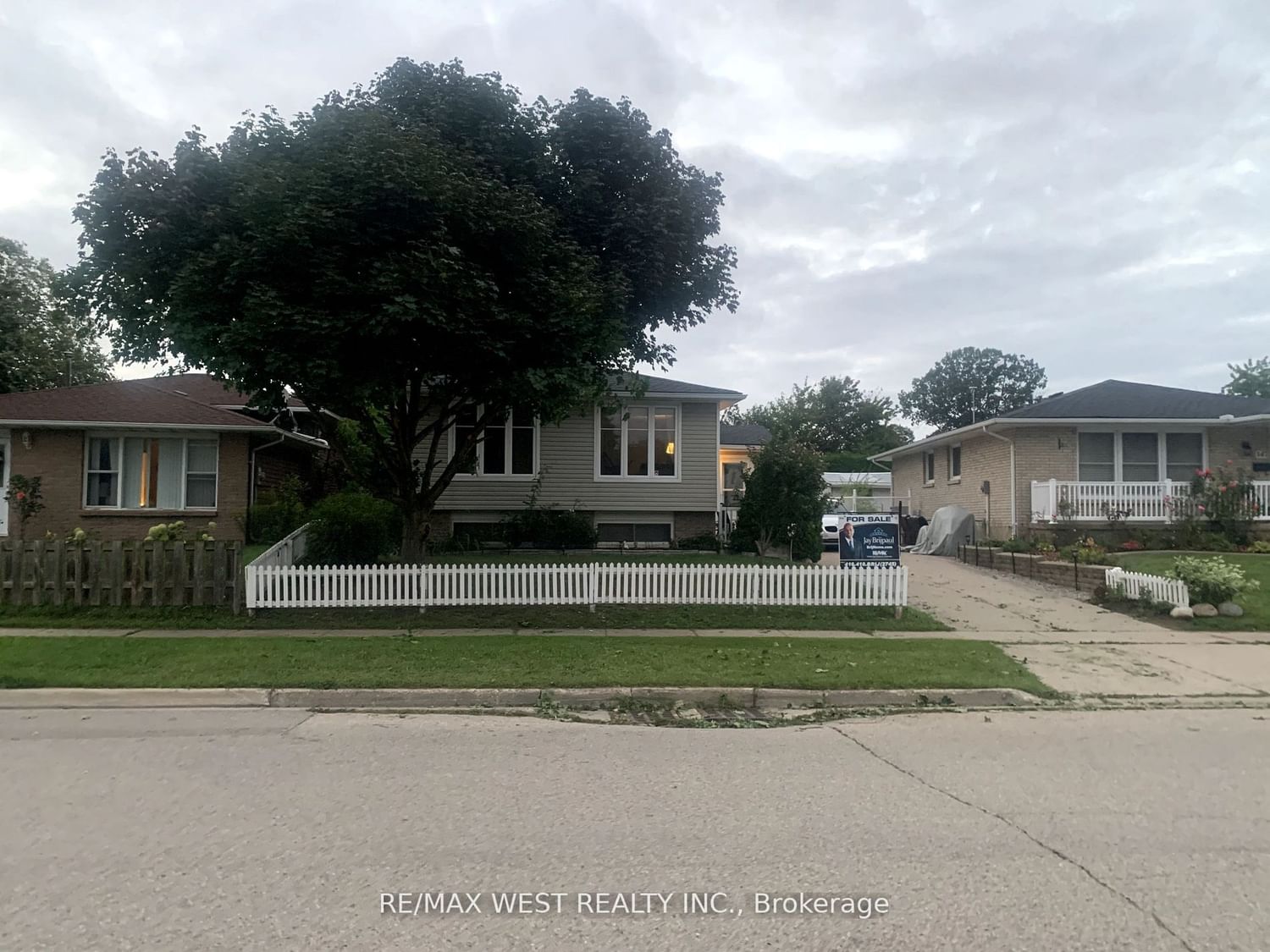 Listing Image 35