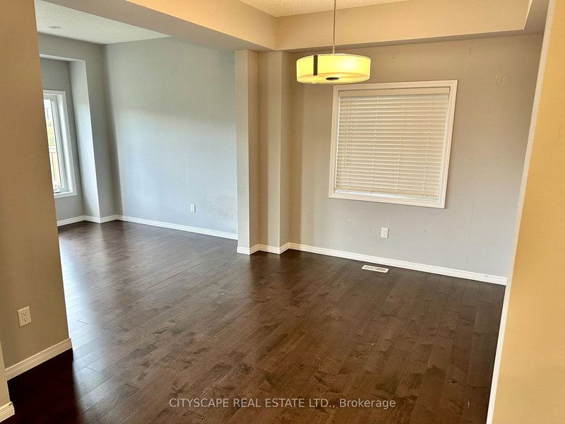 267 Buttonbush St, Waterloo, N2V 0B4 | Image 3