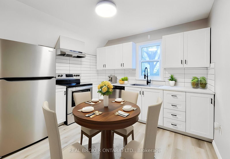 43 Richardson St, Brantford, N3T 1H7 | Image 2