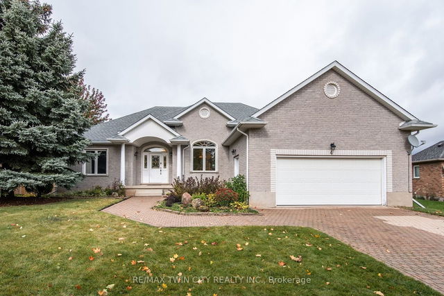 9 Chancellor Drive