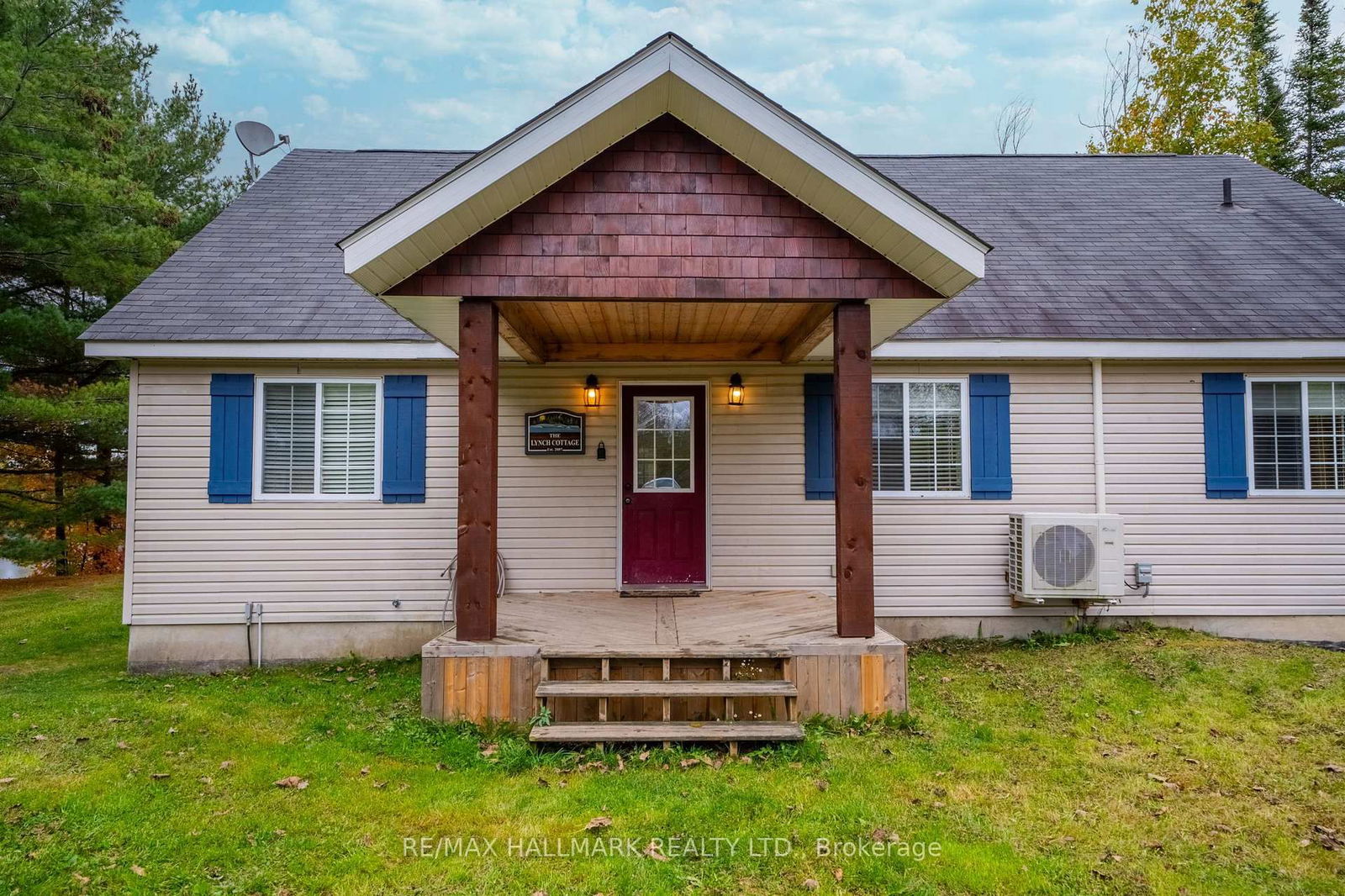 Detached House sold at 10-101 Mckellar Lake Road, McKellar, P0G 1C0 - MLS: X7227414