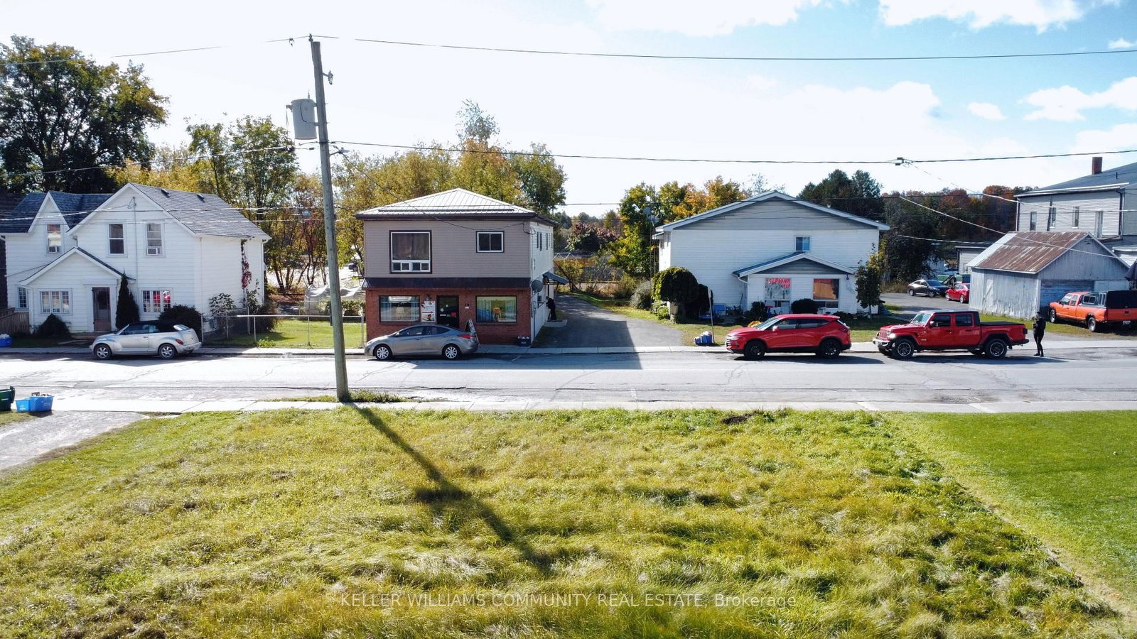 Listing Image 3