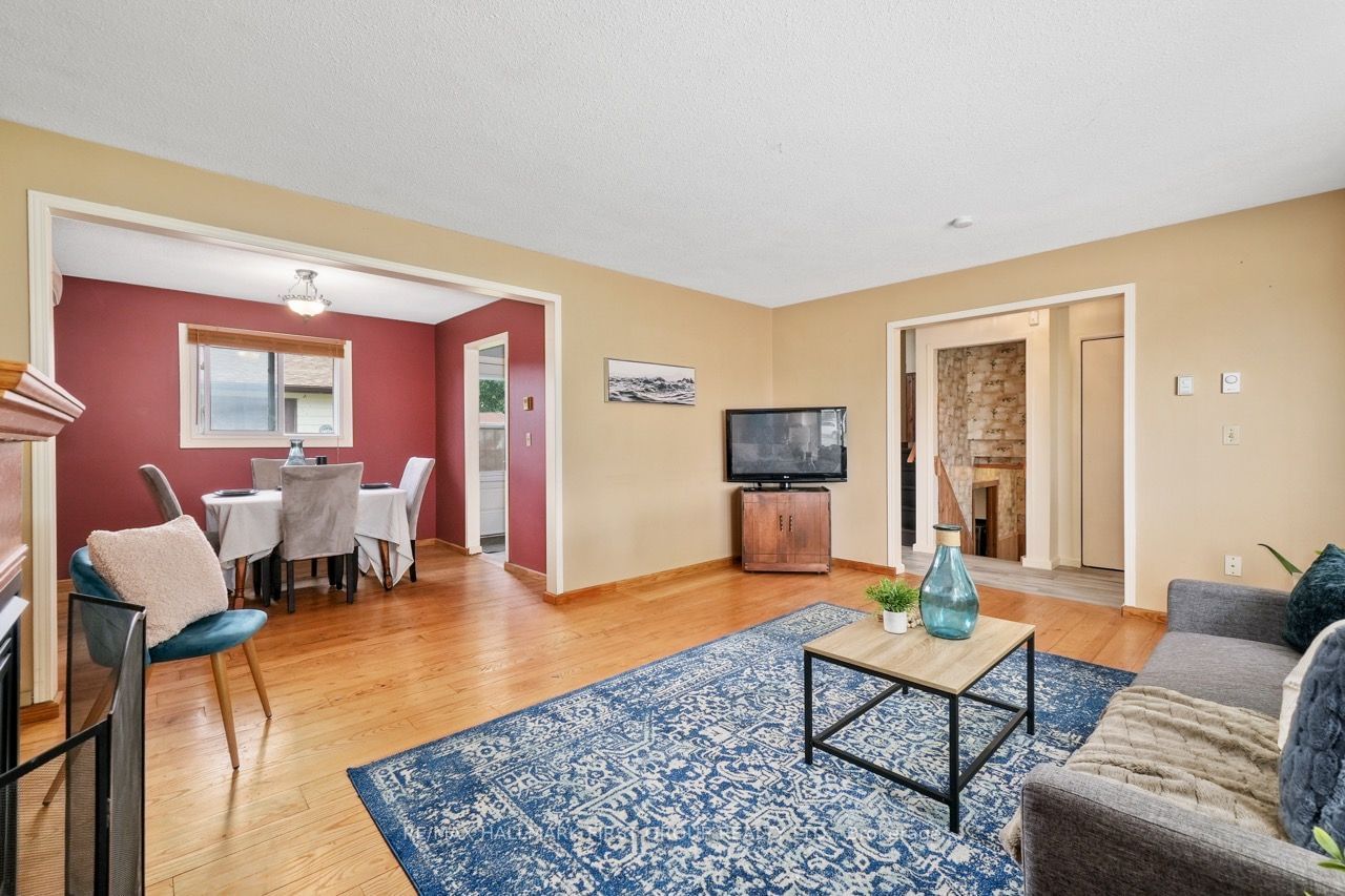 Listing Image 7