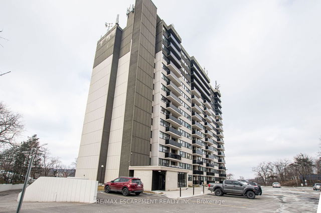 402 - 59 Concession Street