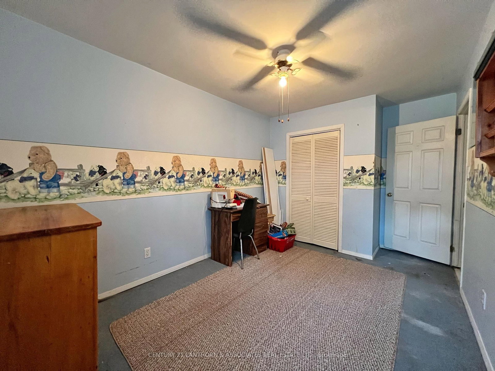Listing Image 7