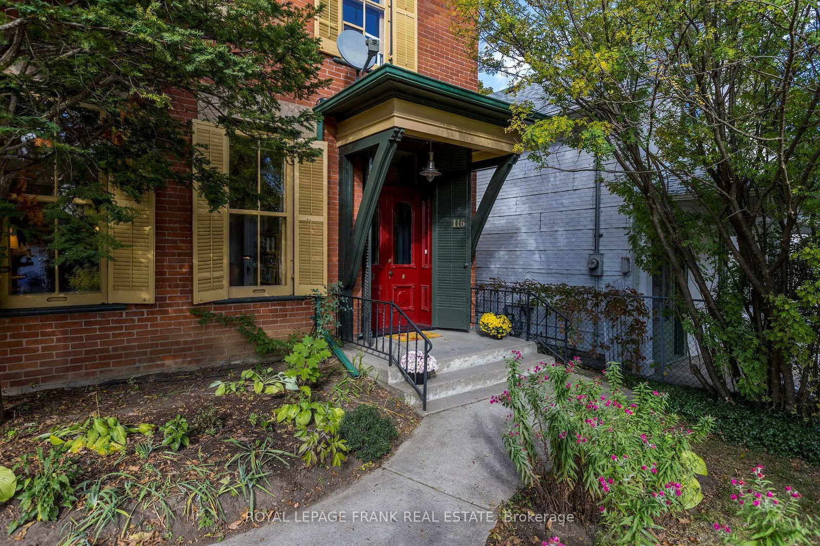 Listing Image 5