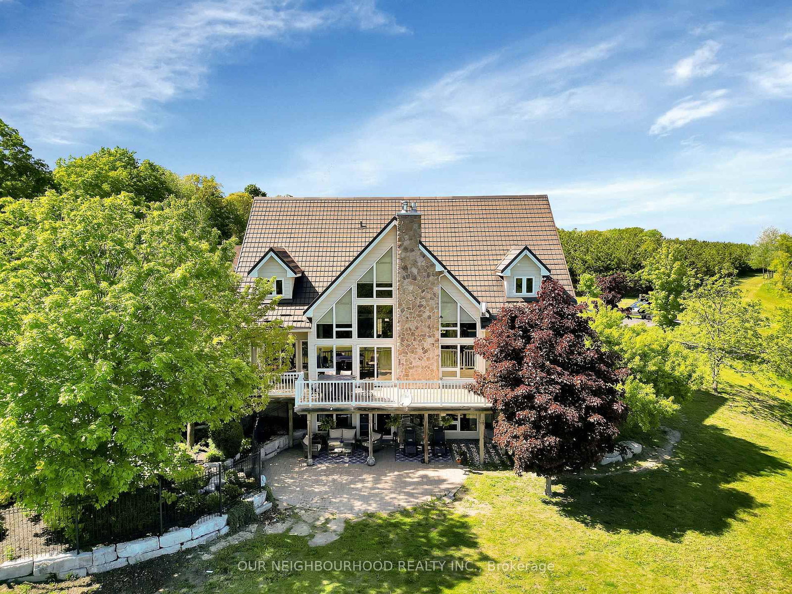 Listing Image 4