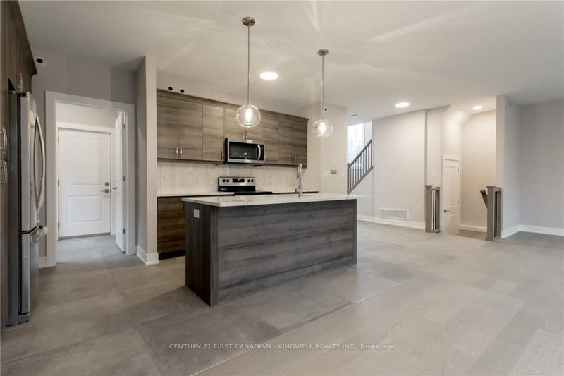 11 - 297 Whiting St, Ingersoll, N5C 2W5 | Image 3