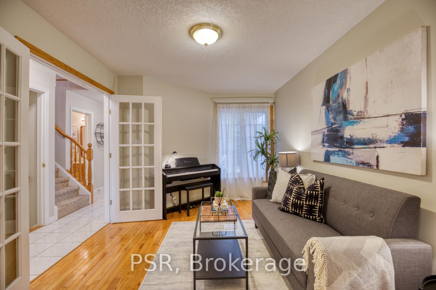 Listing Image 3