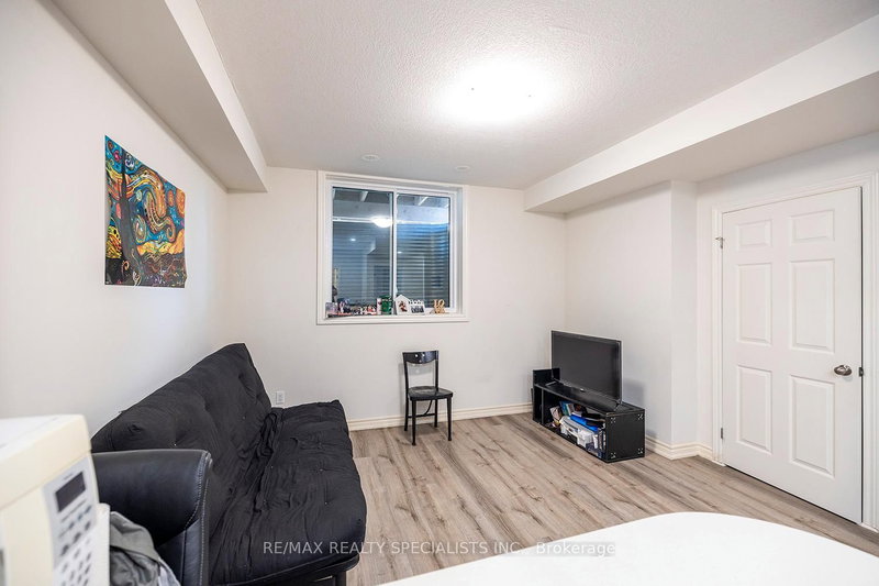 7A - 164 Heiman St, Kitchener, N2M 0B8 | Image 3