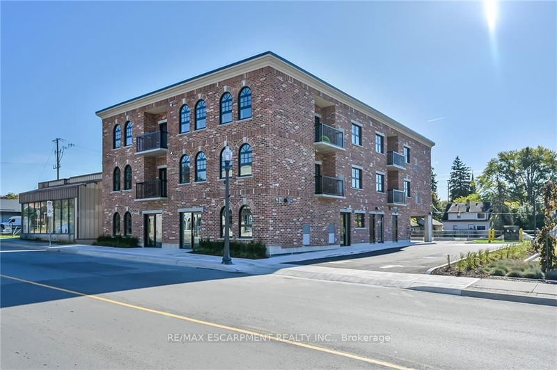 home for sale on 103-15 Talbot Street W
